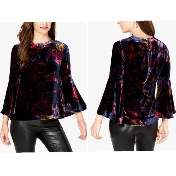 NWT Trina Turk Astral Crew Neck Bell Sleeve Garden Drapery Velvet Top Size Small - Picture 10 of 10